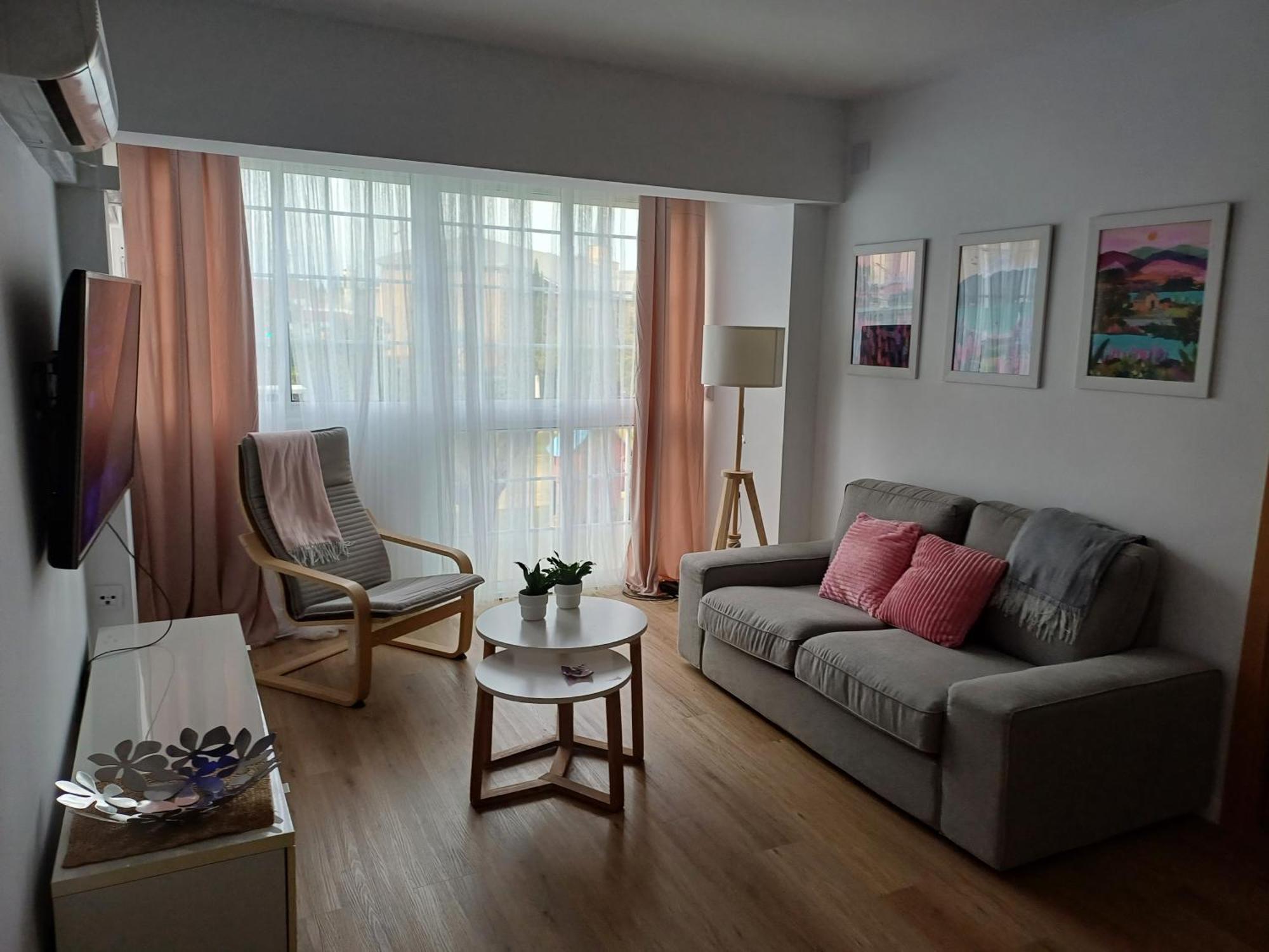 Matisse Apartment Севиля Екстериор снимка